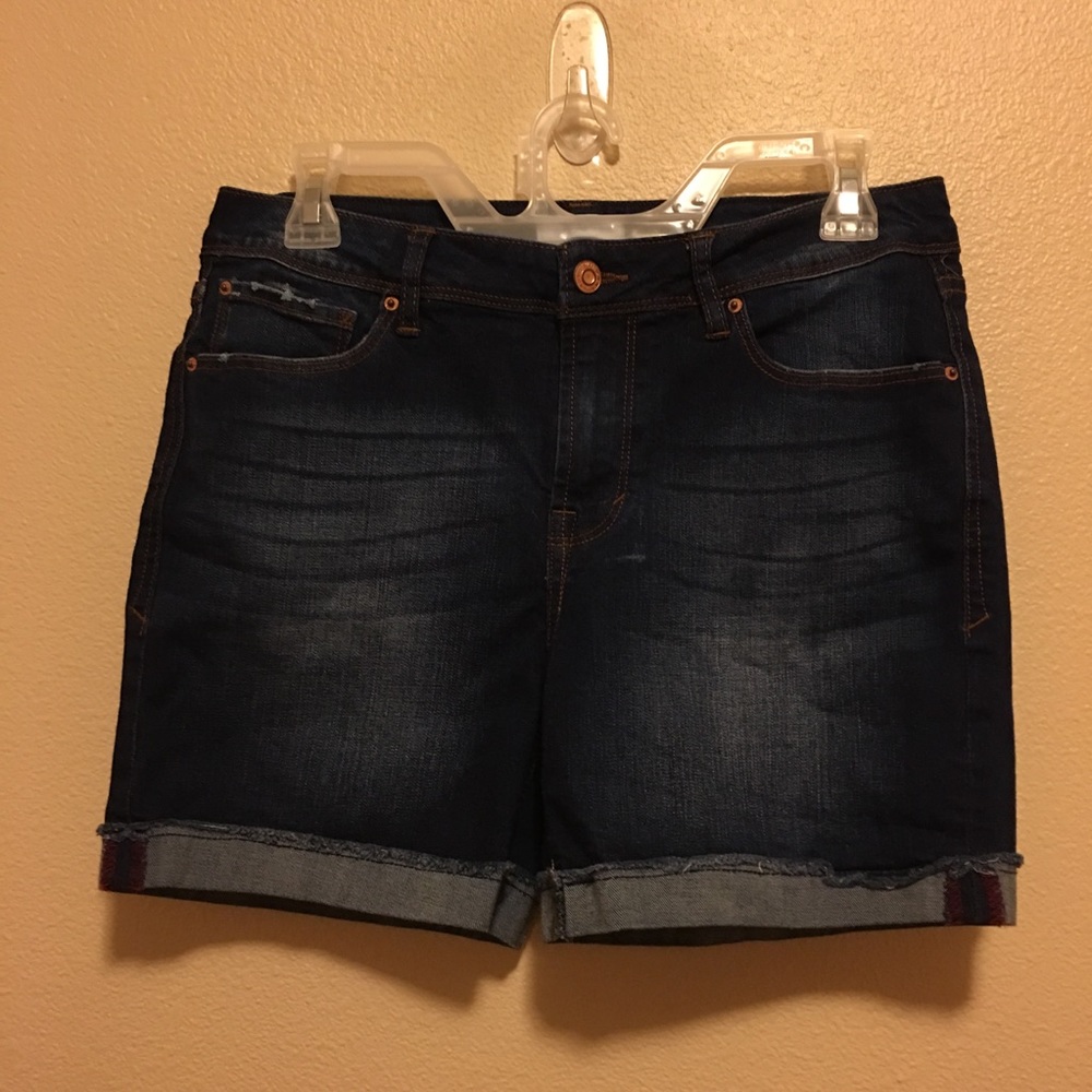 Kensie Jean Brand Denim Shorts